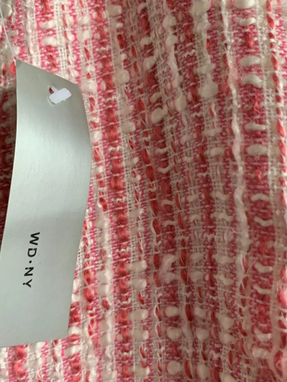 WD.NY Knee Length PINK SKIRT SIZE 8 91% ACRYLIC, 7% RAYON, 2% POLYESTER NWT - Picture 4 of 12
